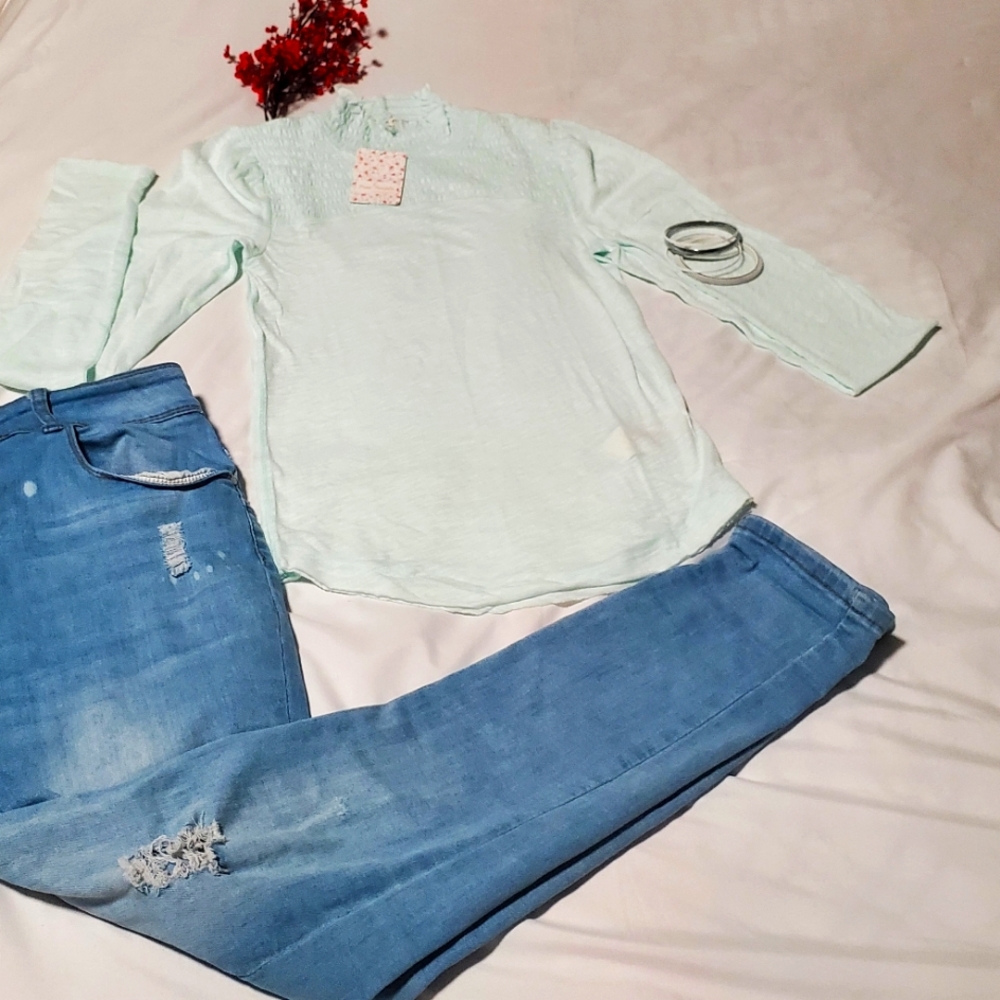 free people Top!!!
